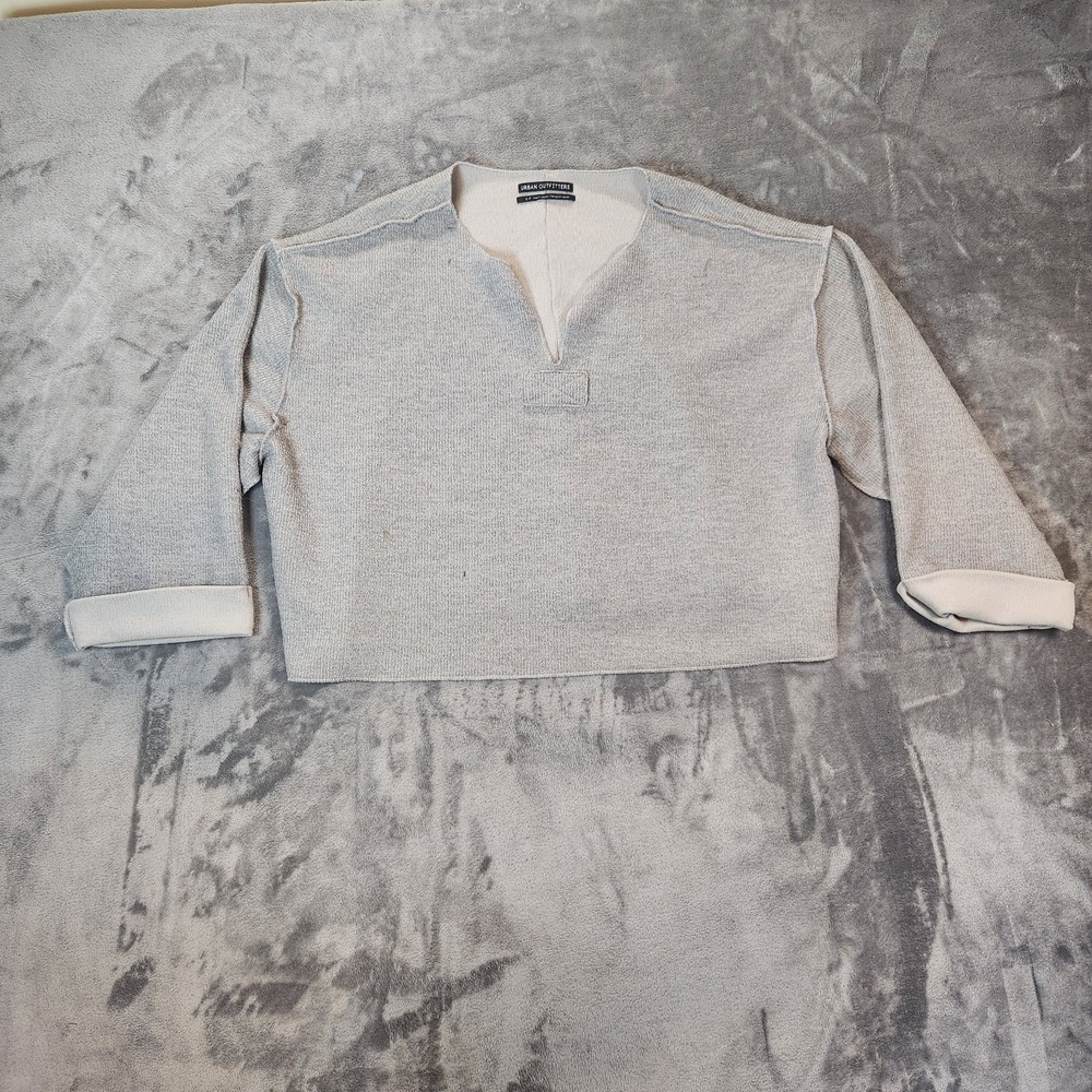 Urban Outfitters Top Womensβ Small Gray Inside Out Ribbed Notch Neck